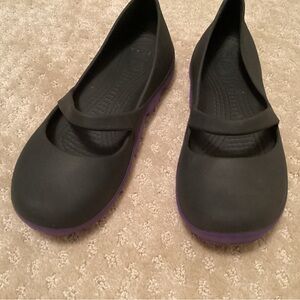 CROCS Black and Purple Flats with Strap